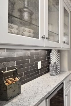 kashmire white granite with black subway backsplash slate tile BA1045