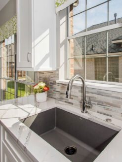 Modern white cabinet sink quartz countertop subway marble backsplash tile BA1034