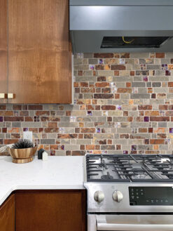 White Quartz Countertop with Slate Burgundy Glass Backsplash Tile BA1026