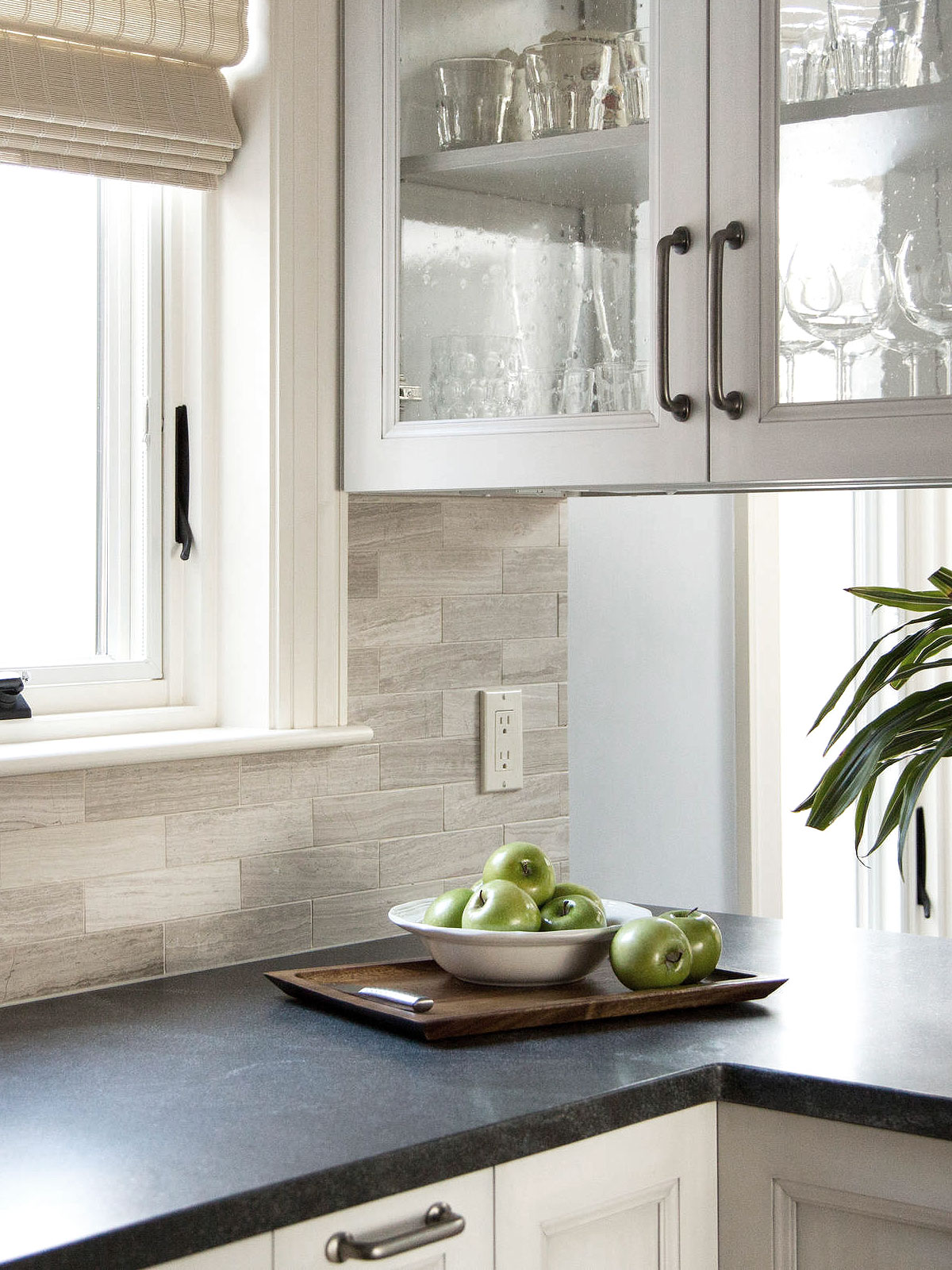 Black Countertop with Warm Gray Marble Subway Backsplash Tile BA2007