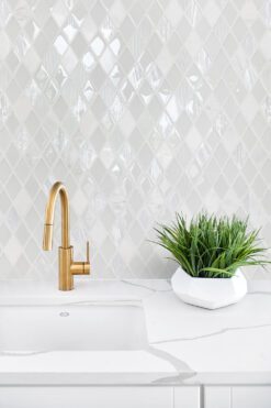 White Unique Glass Marble Kitchen Backsplash Tile Ba62046 7