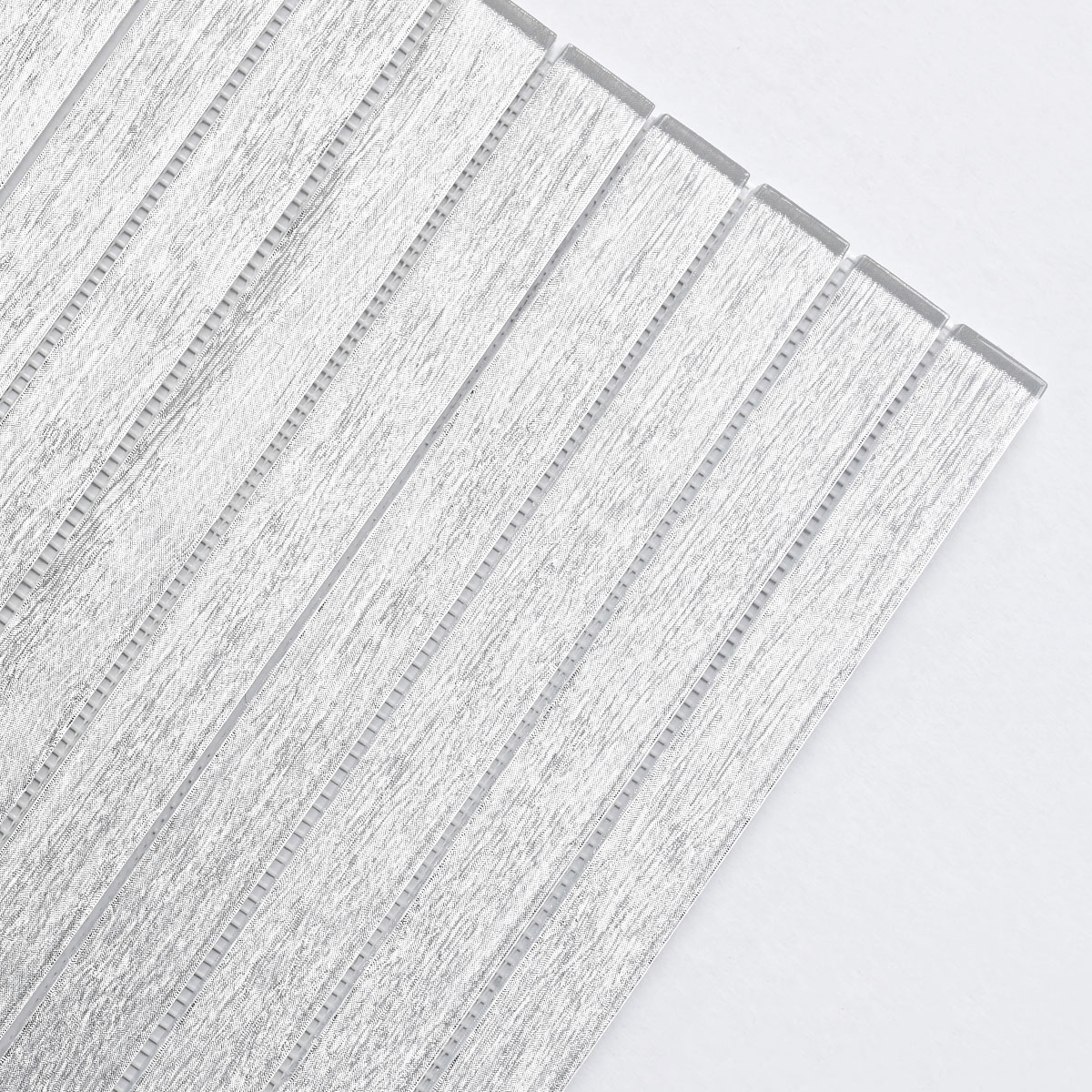 Shimmery White Glass Modern Backsplash Tile BA8022 10