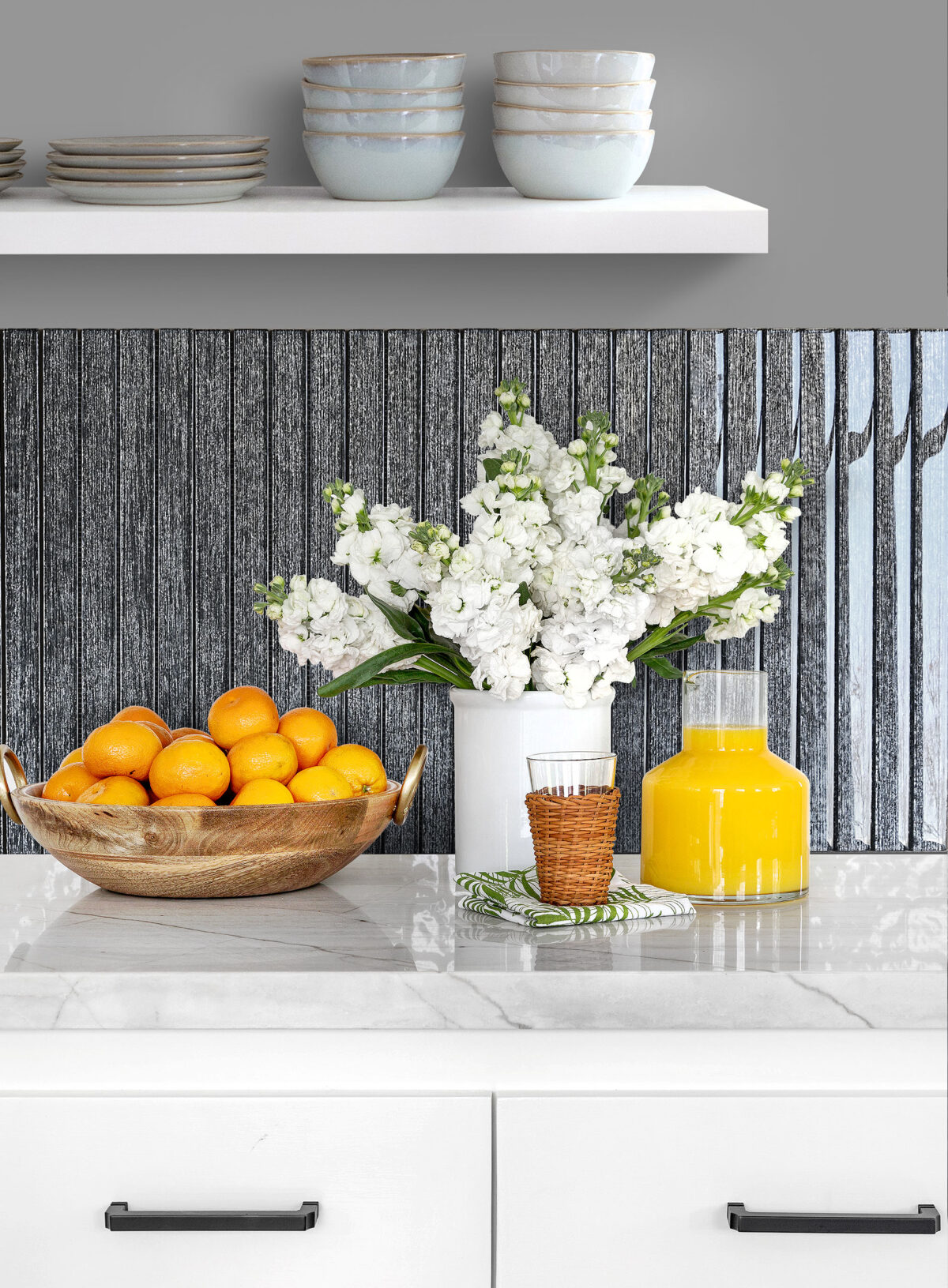 White Kitchen Shimmery Black Glass Modern Backsplash Tile BA8021