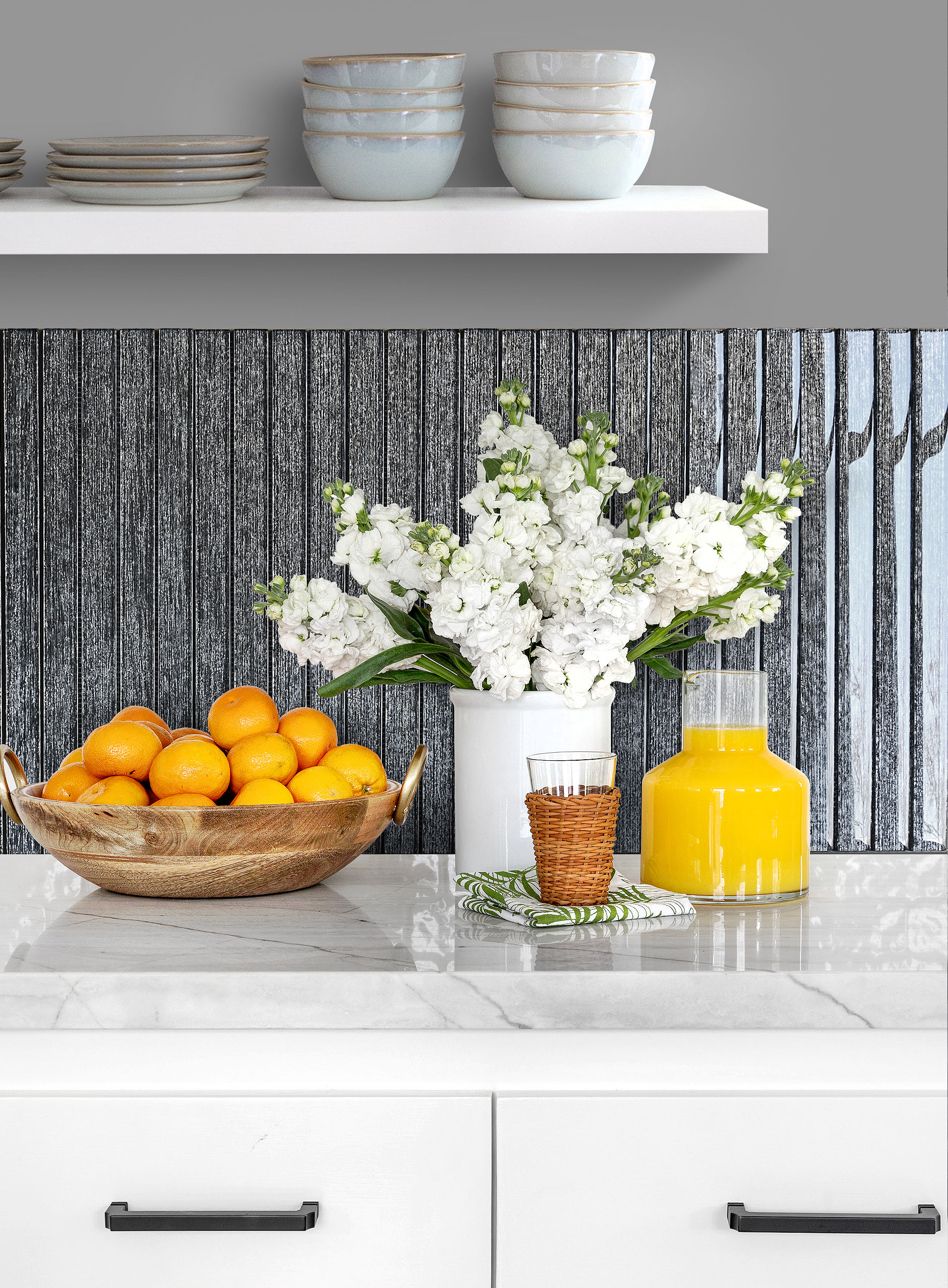 White Kitchen Shimmery Black Glass Modern Backsplash Tile BA8021