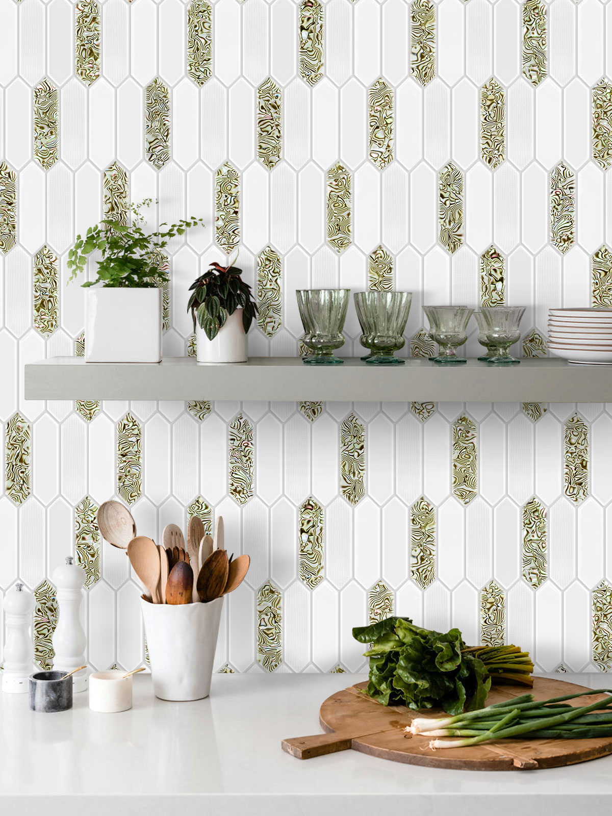 Glass Green Pearl Picket Backsplash Tile BA6710