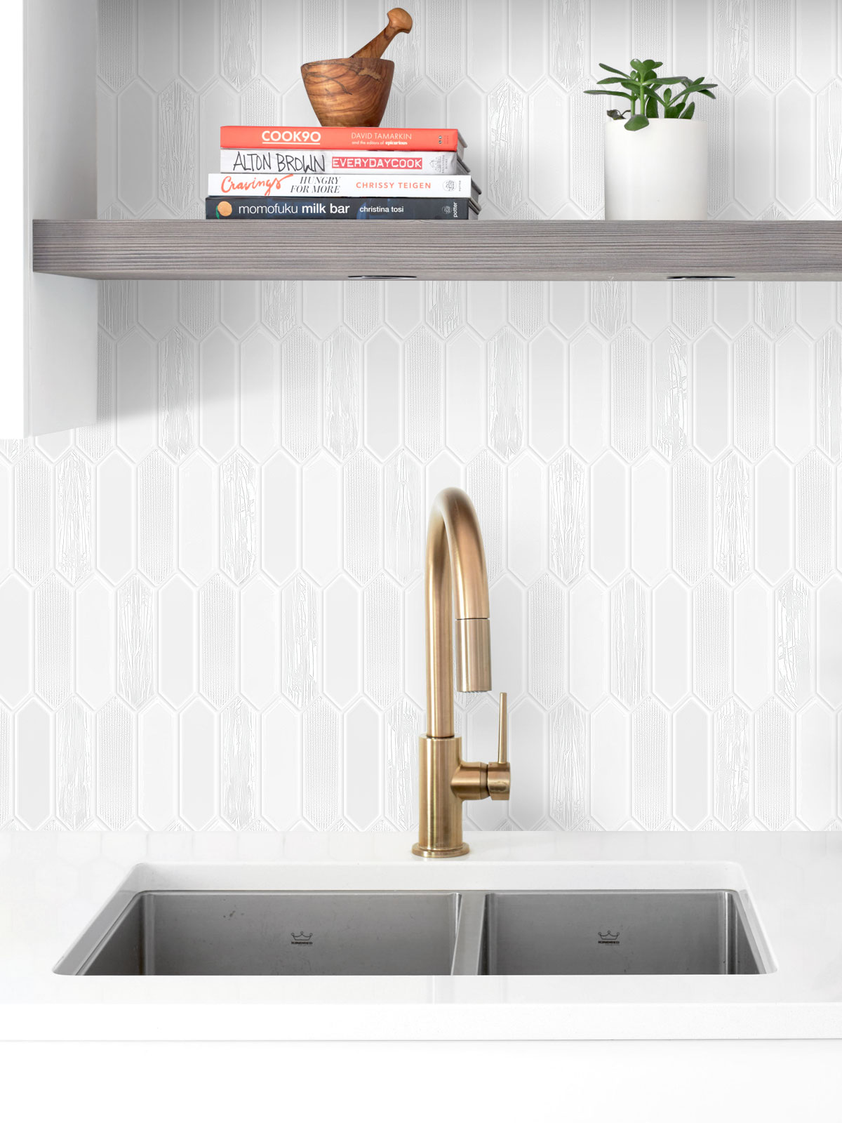 Glass Pearl Picket Backsplash Tile BA6701