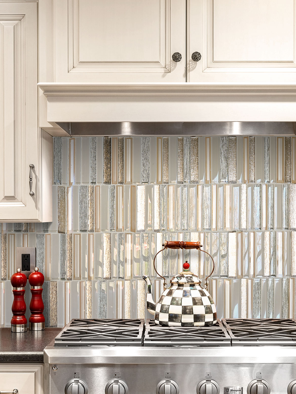 Beige Kitchen Cabinets Rose Gold Beveled Edge Glass Backsplash Tile BA8009
