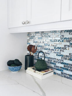 Quartz Countertop Blue White Subway Glass Backsplash Tile BA8011
