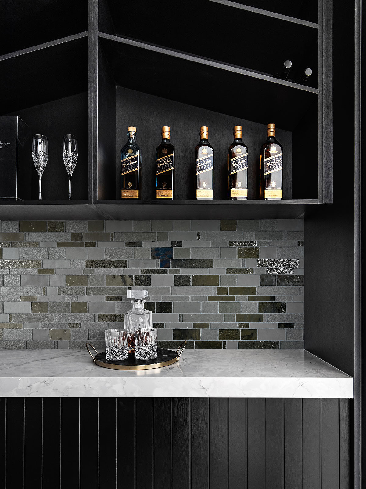 Black Bar with Gray Glass Artisan Mosaic Tile BA7018