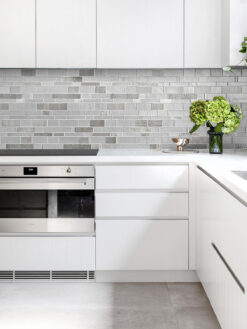 Modern White Kitchen with Diamond Glass Artisan Mosaic Tile BA7020