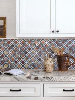Beige Countertop with Rusty Brown Gray Diamond Slate Backsplash Tile BA1067