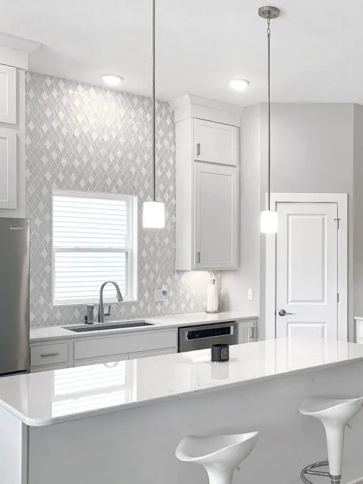 Full White Cabinet Kitchen Quartz Countertop Island BA62046