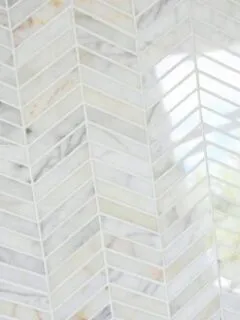 Warm Gold White Gray Chevron Mosaic Backsplash Tile BA6312 2