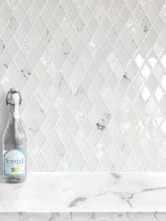 Rhomboid White Glass Mosaic Backsplash Tile BA5502