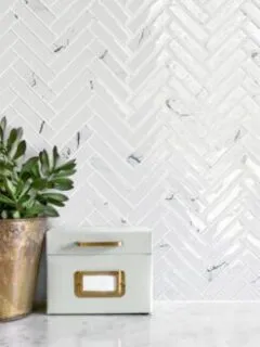 White Glass Herringbone Marble Look Mosaic Backsplash Tile BA5503
