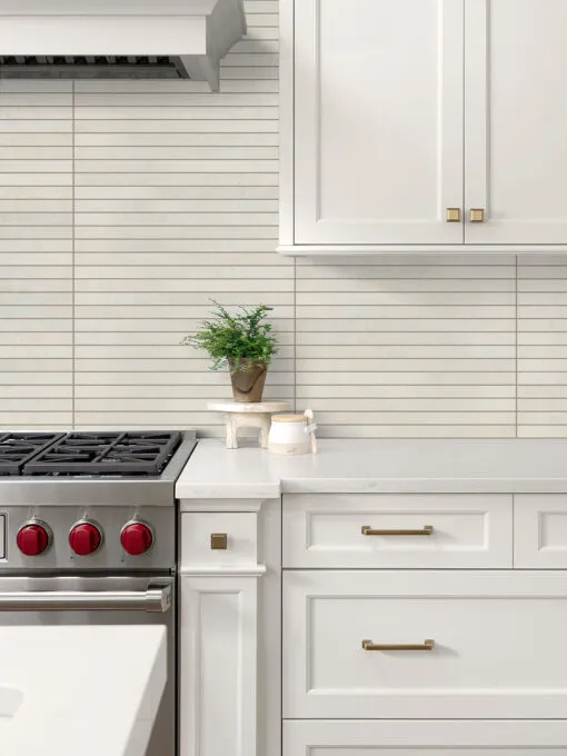 White Kitchen with Modern Beige Backsplash Tile